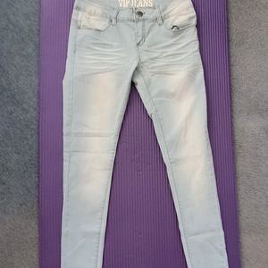 VIP Jeans (new) never worn. (regular fit)size 7/8